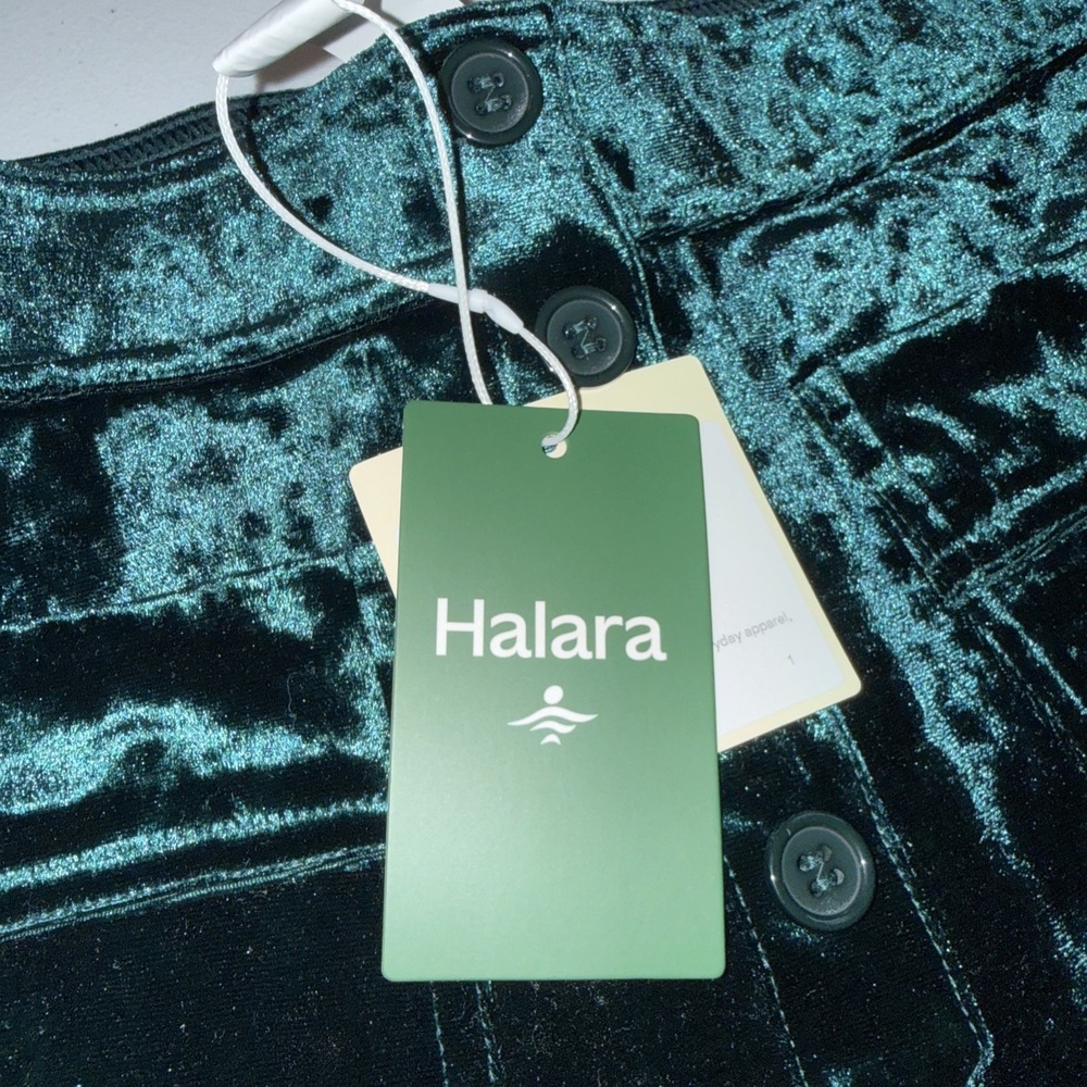 NWT Halara High Waisted Pockets Straight Leg Velvet Casual Pants‎ green small - Picture 10 of 16